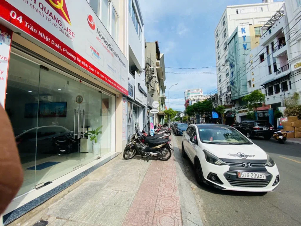 Bán nhà số 4 Trần Nhật Duật, P.Tân Định, Quận 1 - hình 2