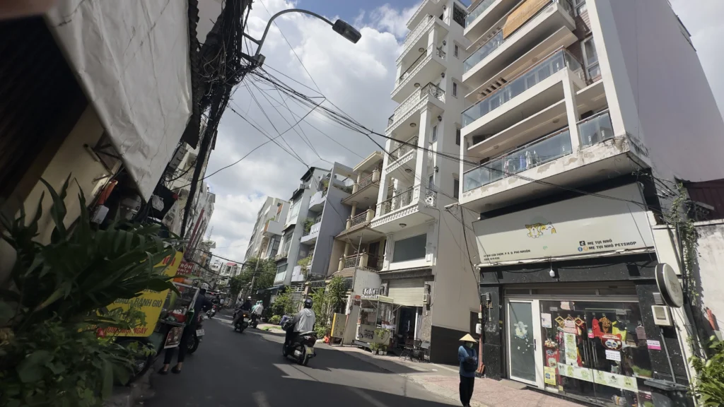 Bán nhà 41 Bùi Văn Thêm, P.9, Phú Nhuận - hình 4