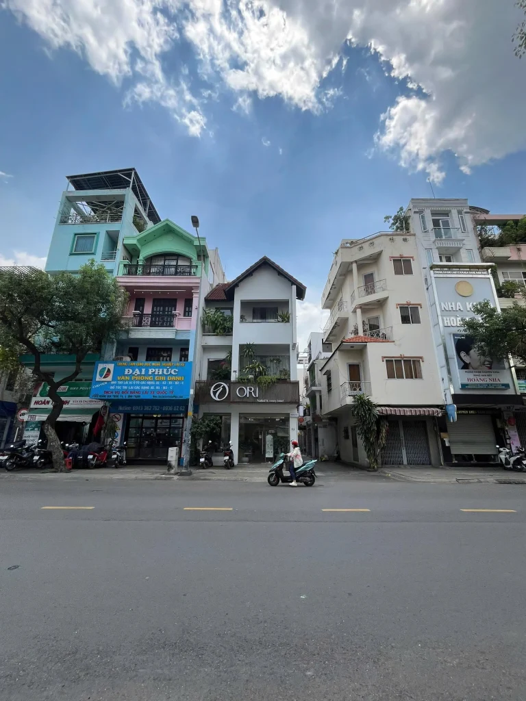 Góc 2 mặt tiền 71 Hoàng Hoa Thám, P.6, Bình Thạnh - hình 2
