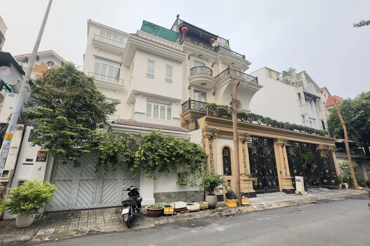 Bán nhà mặt tiền 208 Hoa Lan, P.2, Phú Nhuận - hình 3