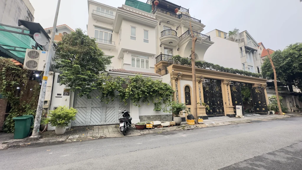 Bán nhà mặt tiền 208 Hoa Lan, P.2, Phú Nhuận - hình 4